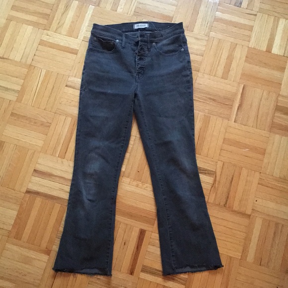 black 3 quarter jeans